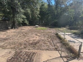 217 20th St SE in Paris, TX - Building Photo - Building Photo