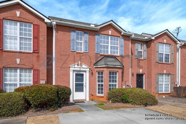 3869 Waldrop Ln in Decatur, GA - Building Photo - Building Photo
