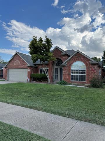 808 Pimernel Ln in Plano, TX - Building Photo