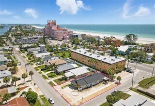 3528 Casablanca Ave in St Pete Beach, FL - Building Photo - Building Photo