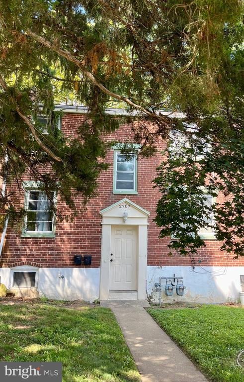 property at 2707 W 4th St