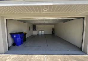 8259 Cozumel Ln in Sebring, FL - Building Photo