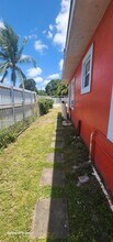 15640 NW 159th St Rd in Miami Gardens, FL - Building Photo - Building Photo