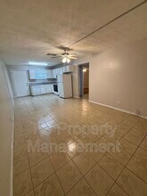 325 5th Ave S in Jacksonville Beach, FL - Building Photo - Building Photo