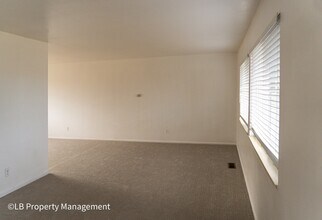 8150 E Linvale Pl in Denver, CO - Building Photo - Building Photo