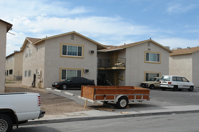 4379 Cy Cliffview Cir in Las Vegas, NV - Building Photo - Building Photo