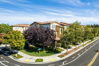 Fusion in Sunnyvale, CA - Building Photo - Building Photo