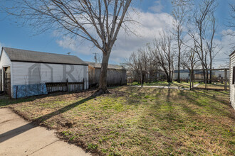 1941 Greenwood in Wichita, KS - Building Photo - Building Photo