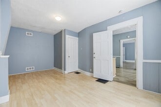 516 5th Ave SE in Minneapolis, MN - Foto de edificio - Building Photo