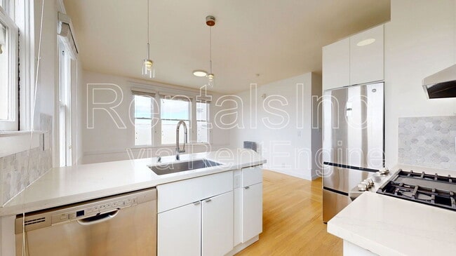 818 Waller St in San Francisco, CA - Building Photo - Building Photo
