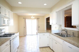 2009 Rushing Springs Trail in Edmond, OK - Foto de edificio - Building Photo