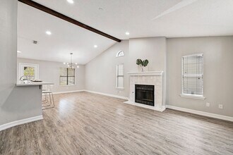 4712 Velasco Plz in Austin, TX - Building Photo - Building Photo
