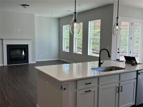 209 Artisan Dr SE in Acworth, GA - Building Photo - Building Photo