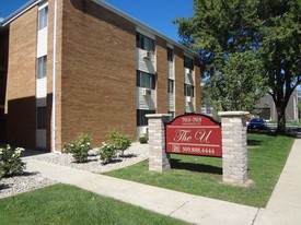 703/705 University Apartments