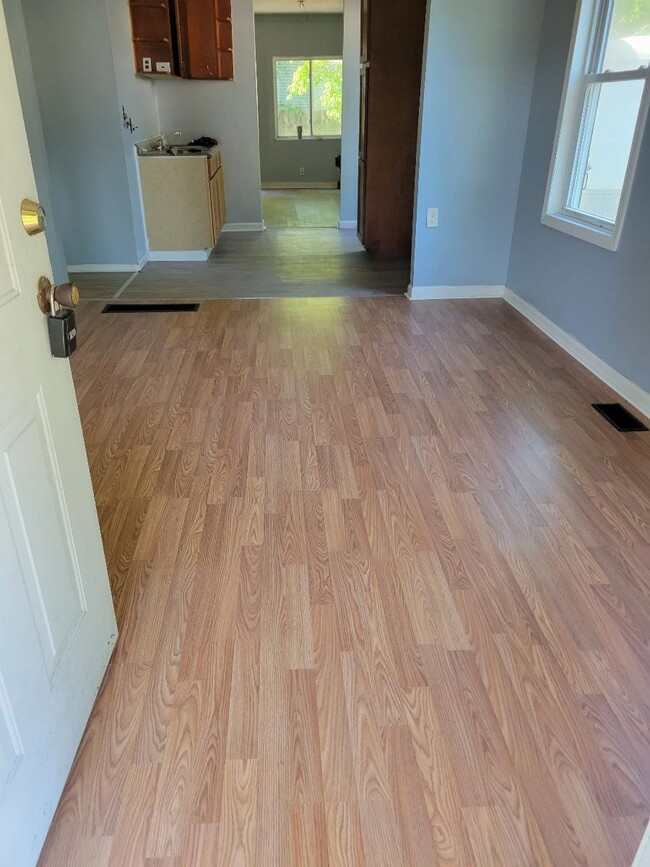 56 Nichols Dr in Louisville, KY - Building Photo - Building Photo