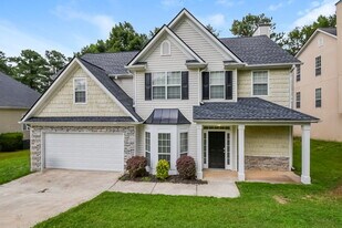 10038 Harmon Springs Dr in Villa Rica, GA - Building Photo