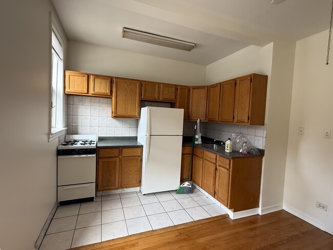 4646 N Magnolia Ave in Chicago, IL - Building Photo - Building Photo