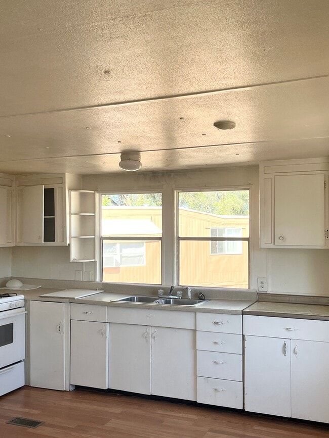 115 Briggs St in Erie, CO - Building Photo - Building Photo