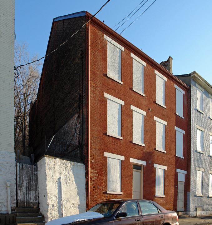 226 Mohawk St in Cincinnati, OH - Building Photo