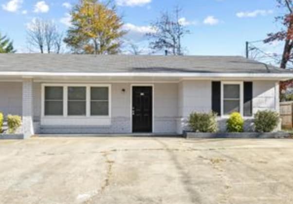 412 Homestead Dr in Gibsonville, NC - Building Photo - Building Photo