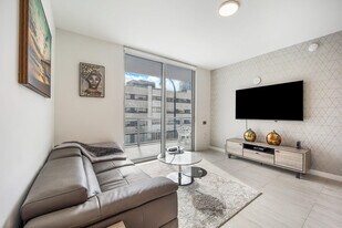 3900 Biscayne Blvd in Miami, FL - Building Photo
