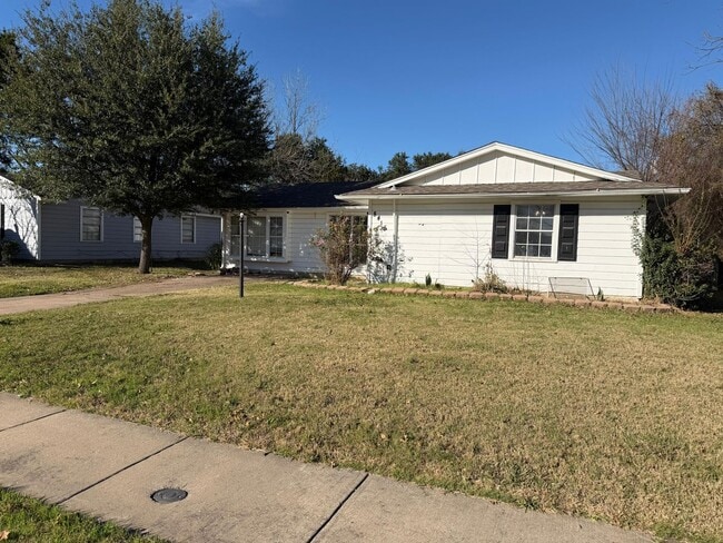 property at 8415 Glen Regal Dr