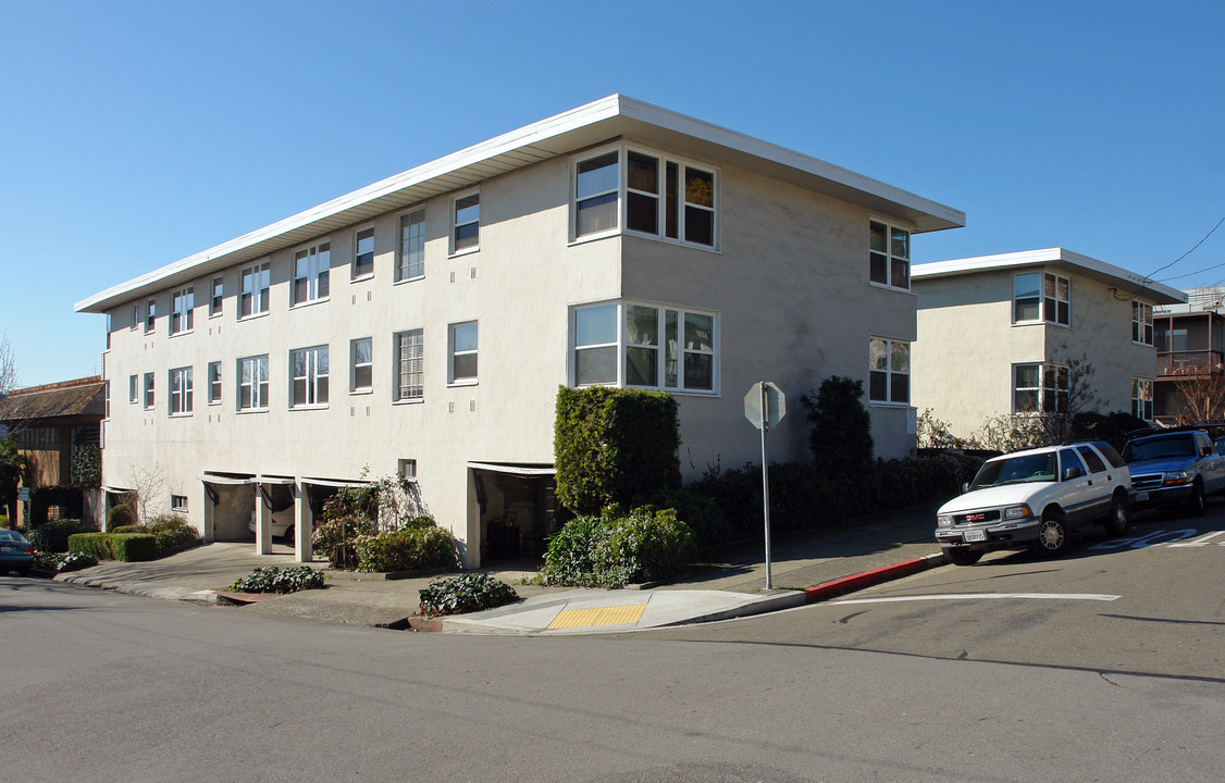 205 Laurel Pl in San Rafael, CA - Building Photo