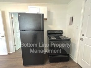 2516 Marlowe Ave in Charlotte, NC - Foto de edificio - Building Photo