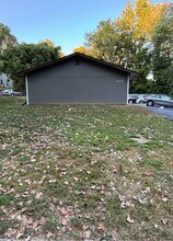 1102 Apache Dr in Collinsville, IL - Building Photo - Building Photo