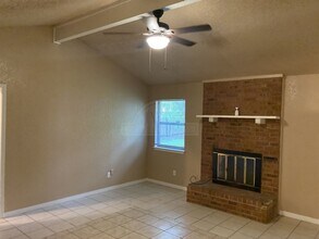 1805 Galaxy Dr in Killeen, TX - Foto de edificio - Building Photo