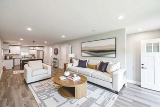 121 Brookmeade Dr in Anderson, SC - Building Photo - Building Photo