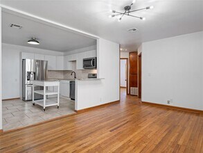426 S Ponca Ave in Norman, OK - Building Photo - Building Photo
