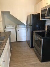 245 E Hamilton Ave, Unit 1 in State College, PA - Building Photo - Building Photo