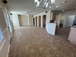 19043 Country Square Dr in Houston, TX - Building Photo - Building Photo