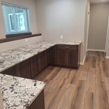 34509 Hartwell Pl-Unit -1 in Oconomowoc, WI - Building Photo - Building Photo