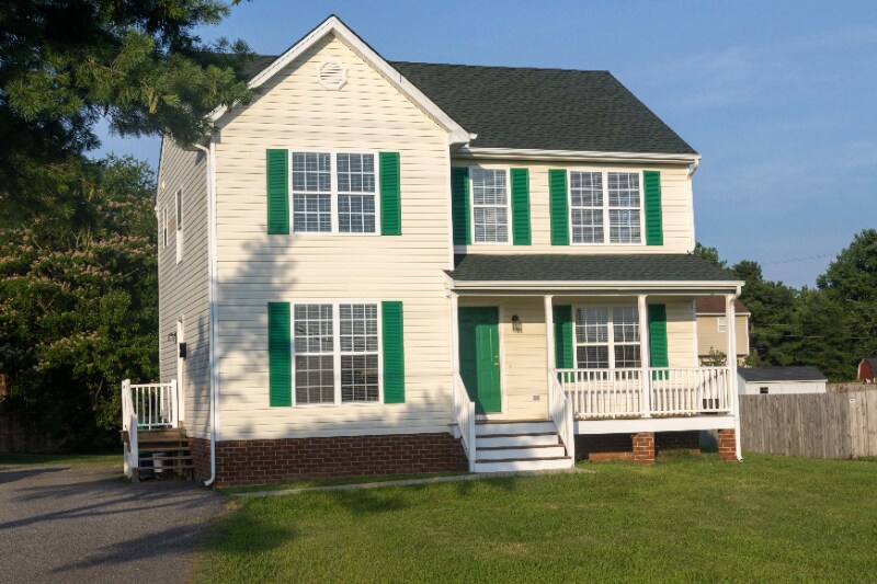 6311 Osborne Turnpike in Richmond, VA - Building Photo