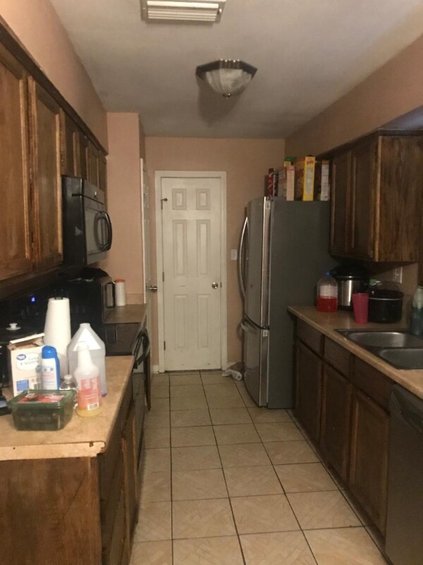 5500 Holley Ln in New Orleans, LA - Foto de edificio - Building Photo