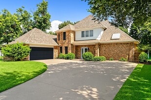 1714 Plantation Dr in Richmond, TX - Building Photo