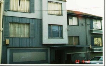 100 E Moltke St in Daly City, CA - Building Photo - Building Photo