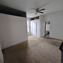 509 S Main St, Unit Duplex 1 in Greensburg, PA - Foto de edificio - Building Photo