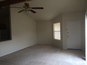 1619 Breezy Dr in Waco, TX - Building Photo - Building Photo