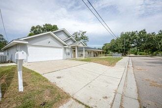 345 Bowen St in Biloxi, MS - Building Photo - Building Photo