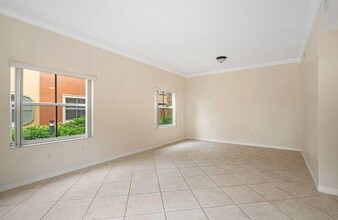 5019 Neptune Ln in Fort Lauderdale, FL - Foto de edificio - Building Photo