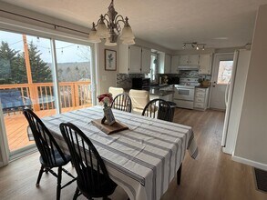 1060 Stafford Dr in Christiansburg, VA - Building Photo - Building Photo