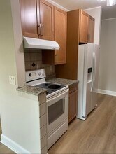 17 Balance Rock Rd, Unit 2 in Seymour, CT - Foto de edificio - Building Photo