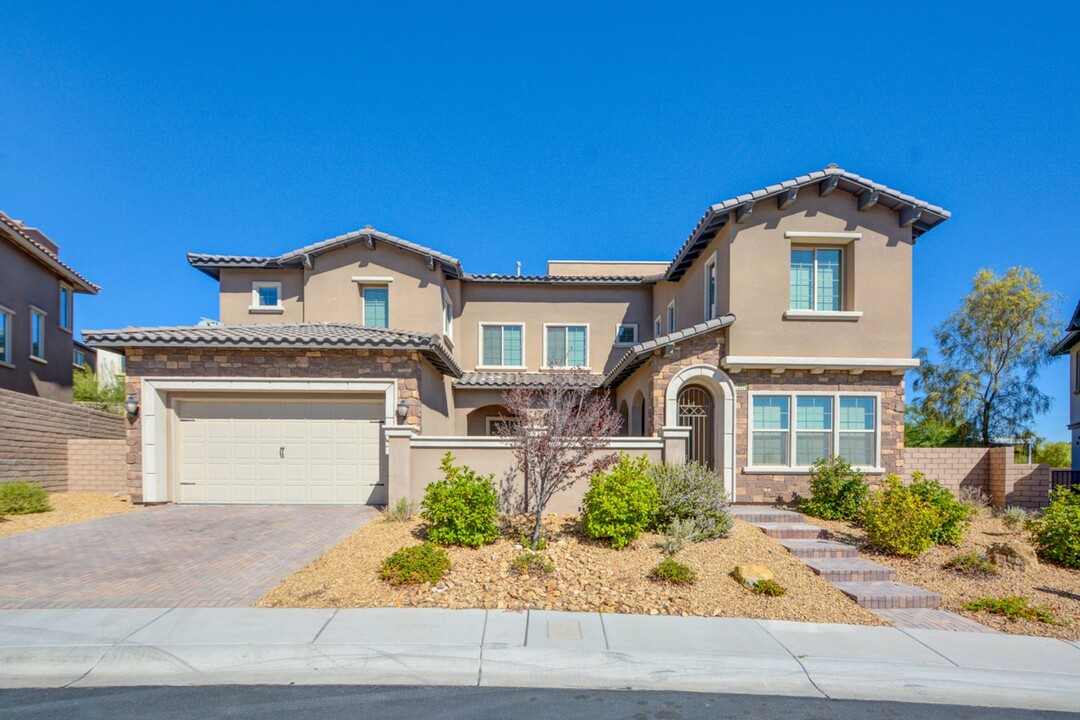 12228 Valentia Hills Ave in Las Vegas, NV - Building Photo