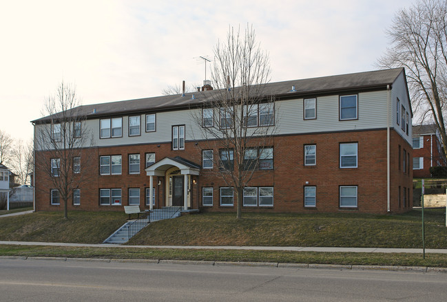 The Faribo Apartments in Faribault, MN - Building Photo - Building Photo