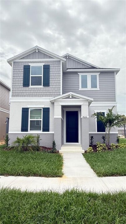 9256 Westside Hls Dr in Davenport, FL - Building Photo