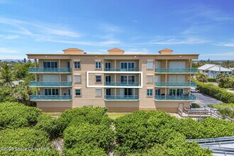 1431 S Atlantic Ave in Cocoa Beach, FL - Building Photo - Building Photo