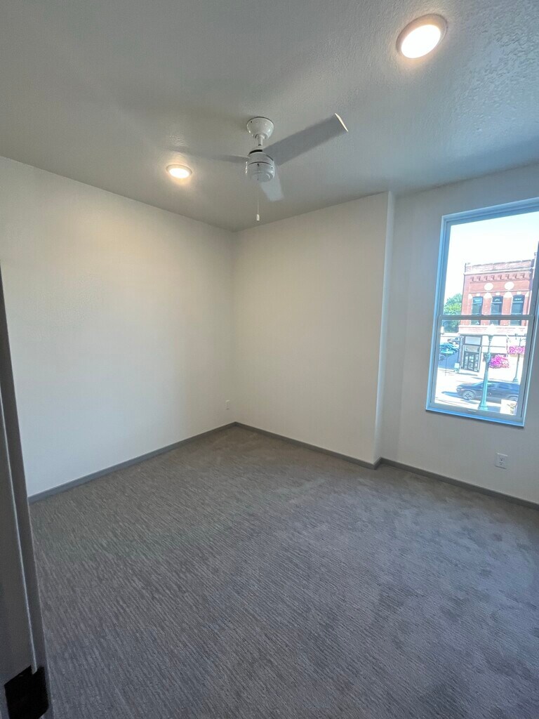 RoK Lofts Apartments in St. Peter, MN